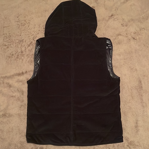 Dolce & Gabbana VIA SAN DAMIANO, 7 Black Reversible Vest - Picture 4 of 10